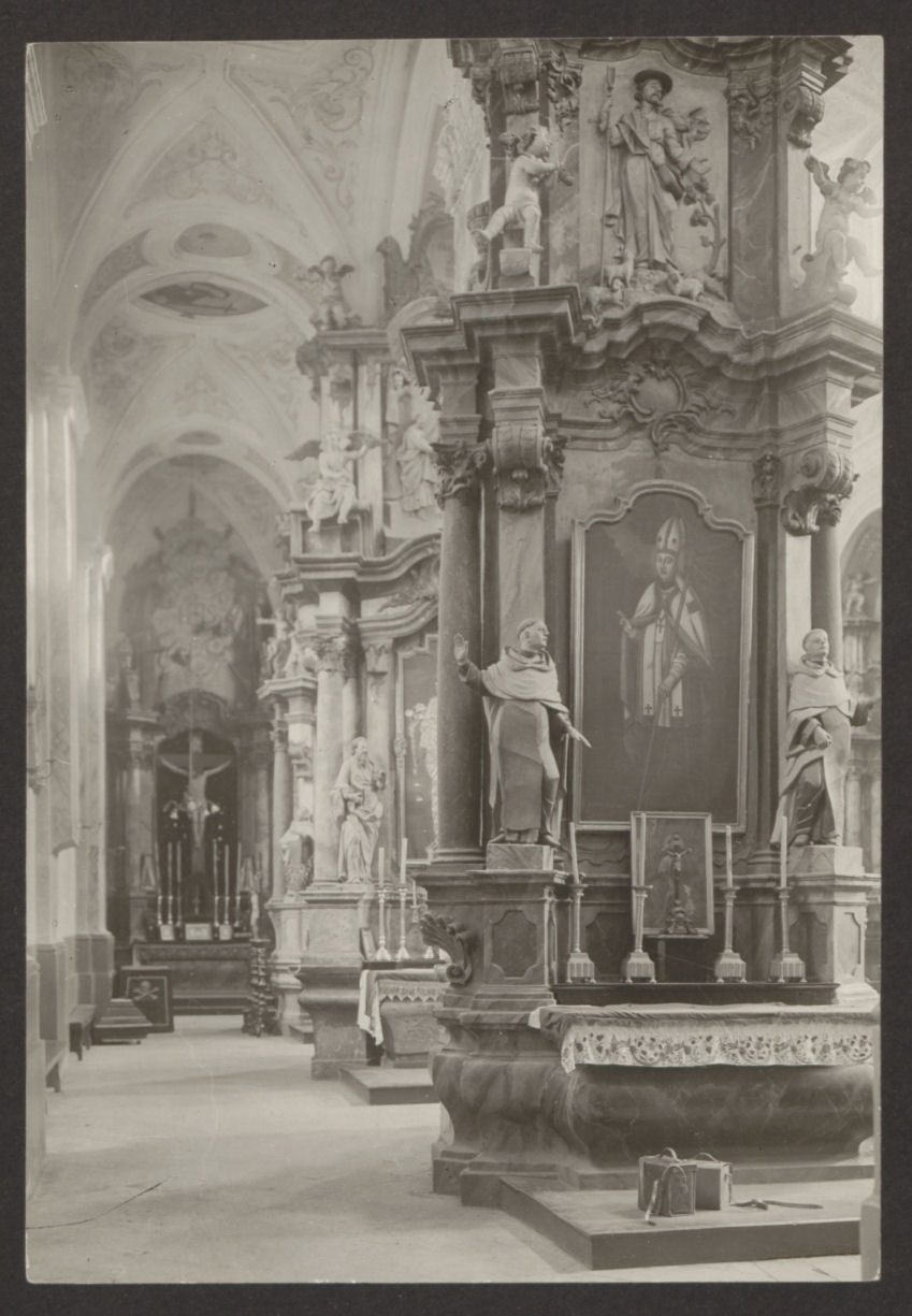 Bułhak, Jan (1876–1950). Vilniaus Visų Šventųjų bažnyčia.