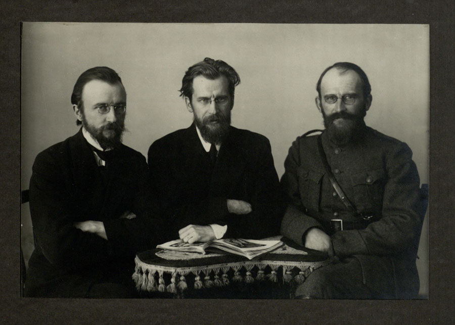 Broliai Viktoras, Mykolas ir Vaclovas Biržiškos